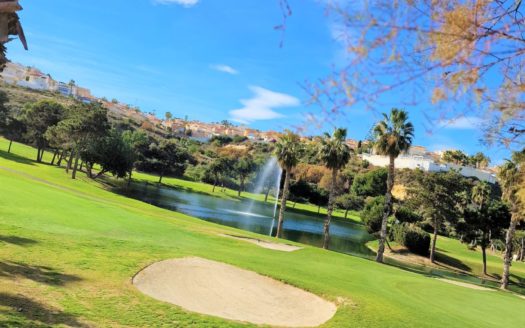 Nouvelle Villa à vendre en Espagne à côté du Golf « la Marquesa »